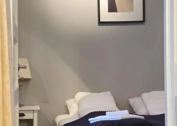 Ovregaten Apartman *